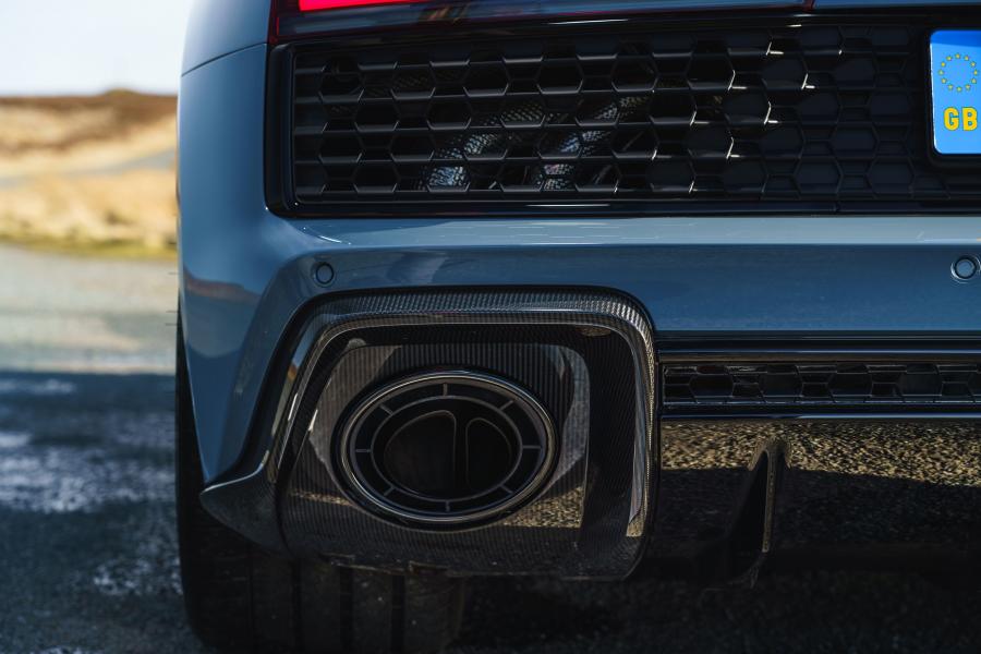 Детали экстерьера Audi R8 V10 Performance 2019 года  (UK) (фото 107 из 136)